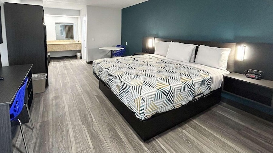 Value Stay Inn Extended Stay Bakersfield