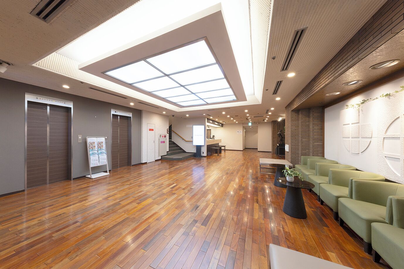 21-inch flat-screen TV with digital channels, TV