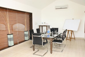 สถานที่จัดงานประชุม
