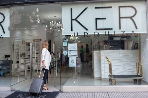 Ker Urquiza Hotel