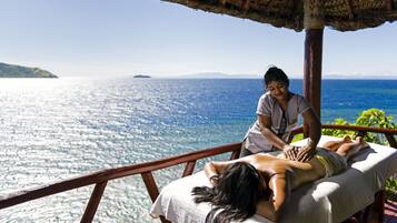 Couples treatment room(s), body treatments, aromatherapy, body wraps