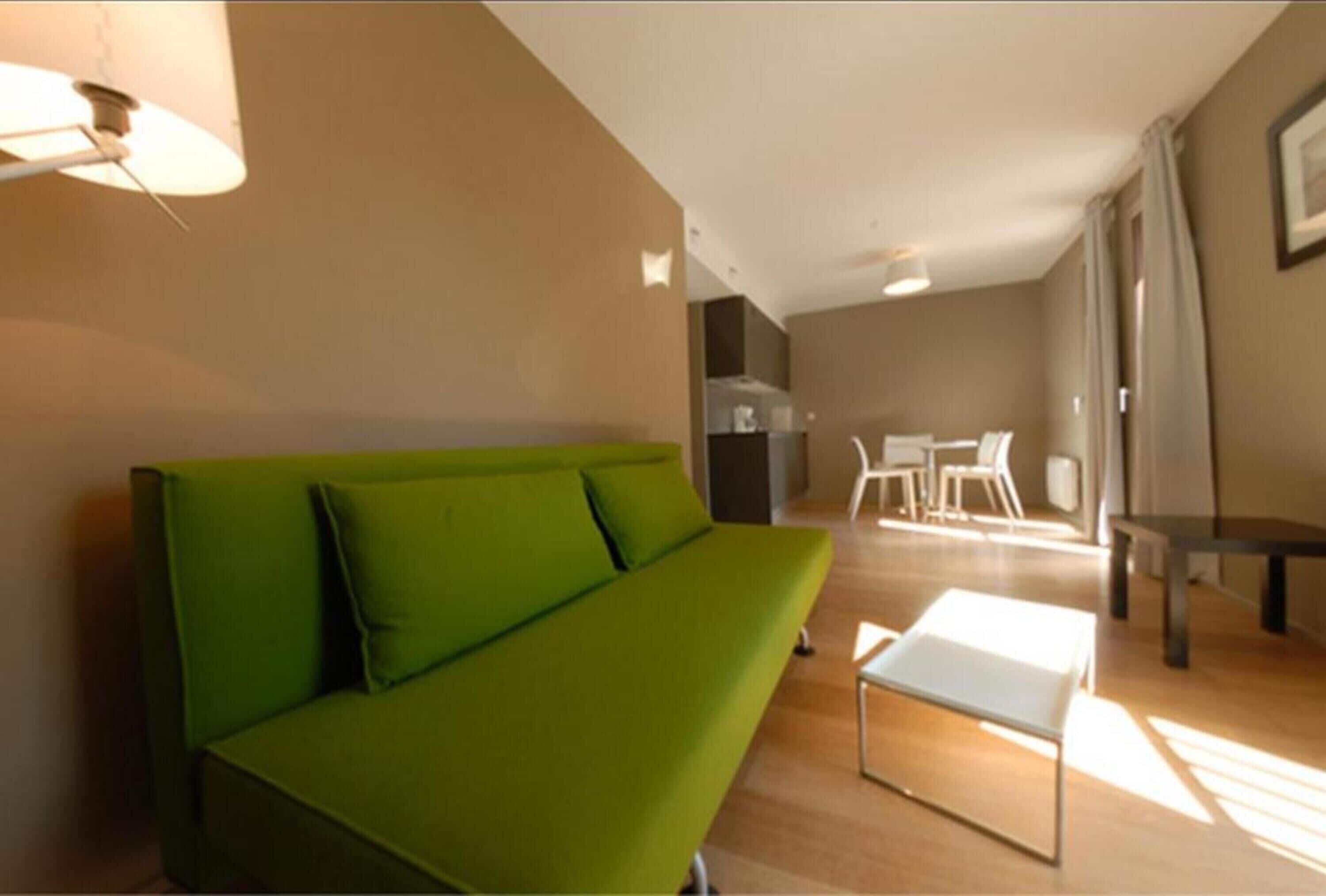 Apartamento, 1 quarto | Lençóis italianos Frette, roupas de cama premium, camas Select Comfort