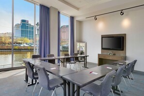 Meeting facility - Aloft by Marriott Milwaukee Downtown (Milwaukee)