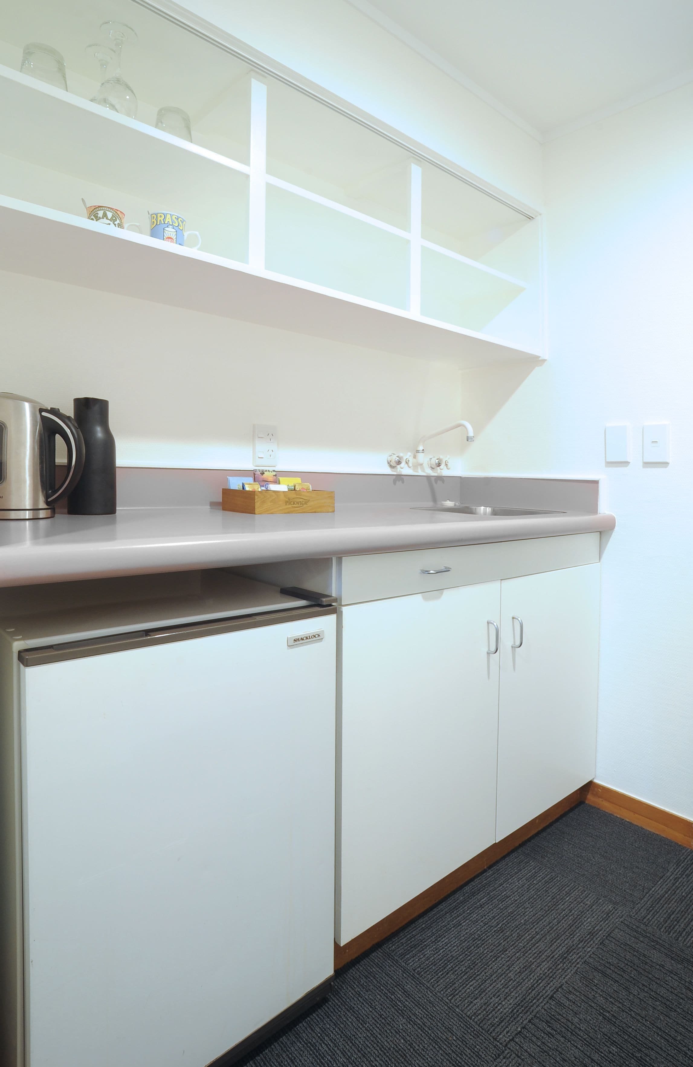 fridge, electric kettle