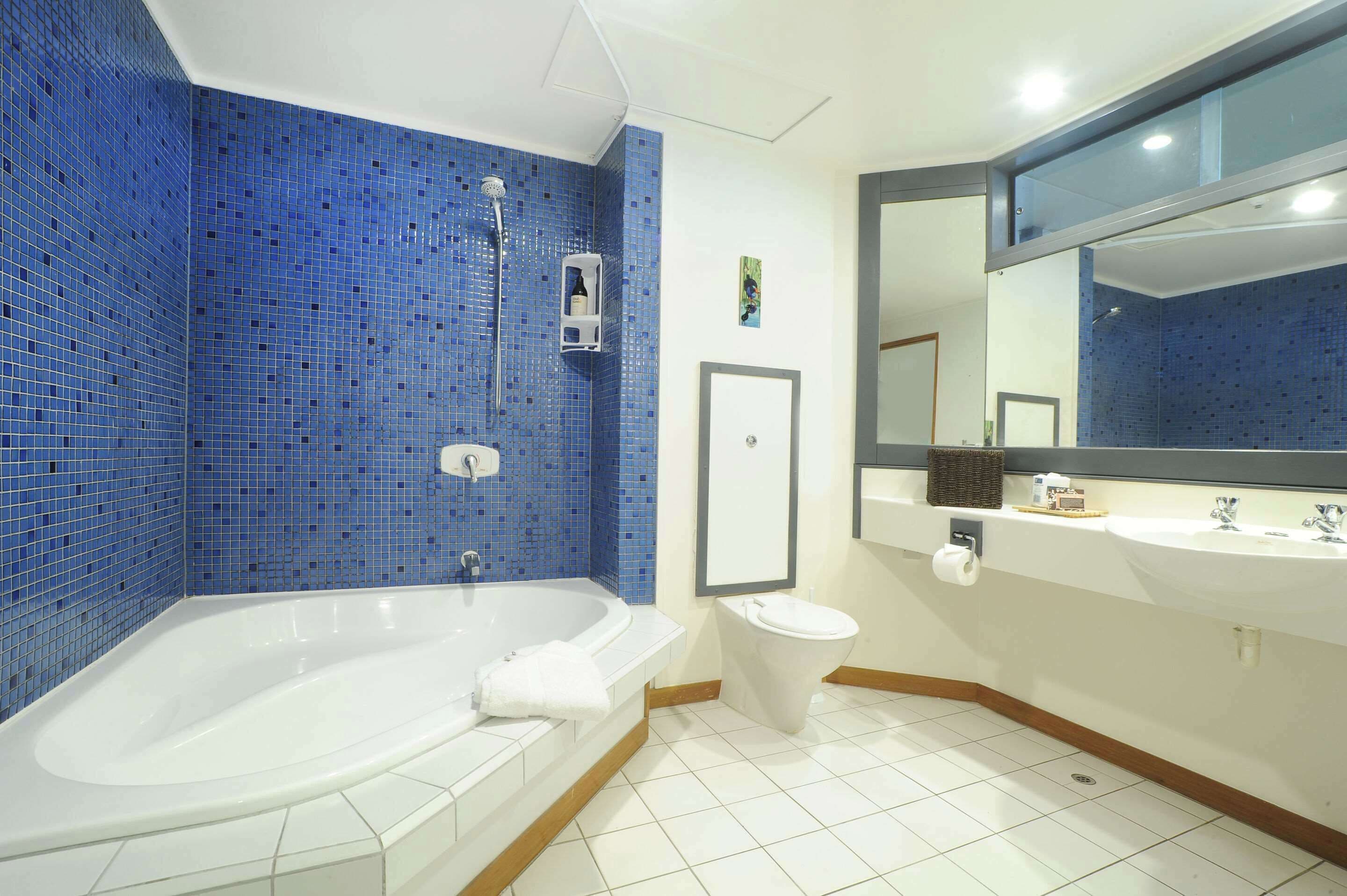 premium room, 1 queen bed, non smoking, balcony | premium bedding, desk, laptop workspace, blackout curtains