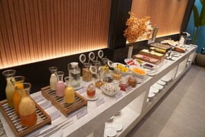 Desayuno buffet incluido todos los días