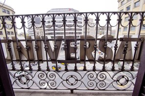 スタンダード ダブルルーム | セーフティボックス (室内)、デスク、ノートパソコン用作業スペース、防音設備