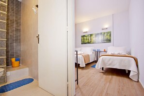 Superior Double or Twin Room | In-room safe, desk, laptop workspace, soundproofing