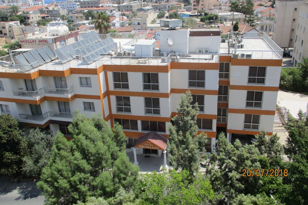 Onisillos Hotel