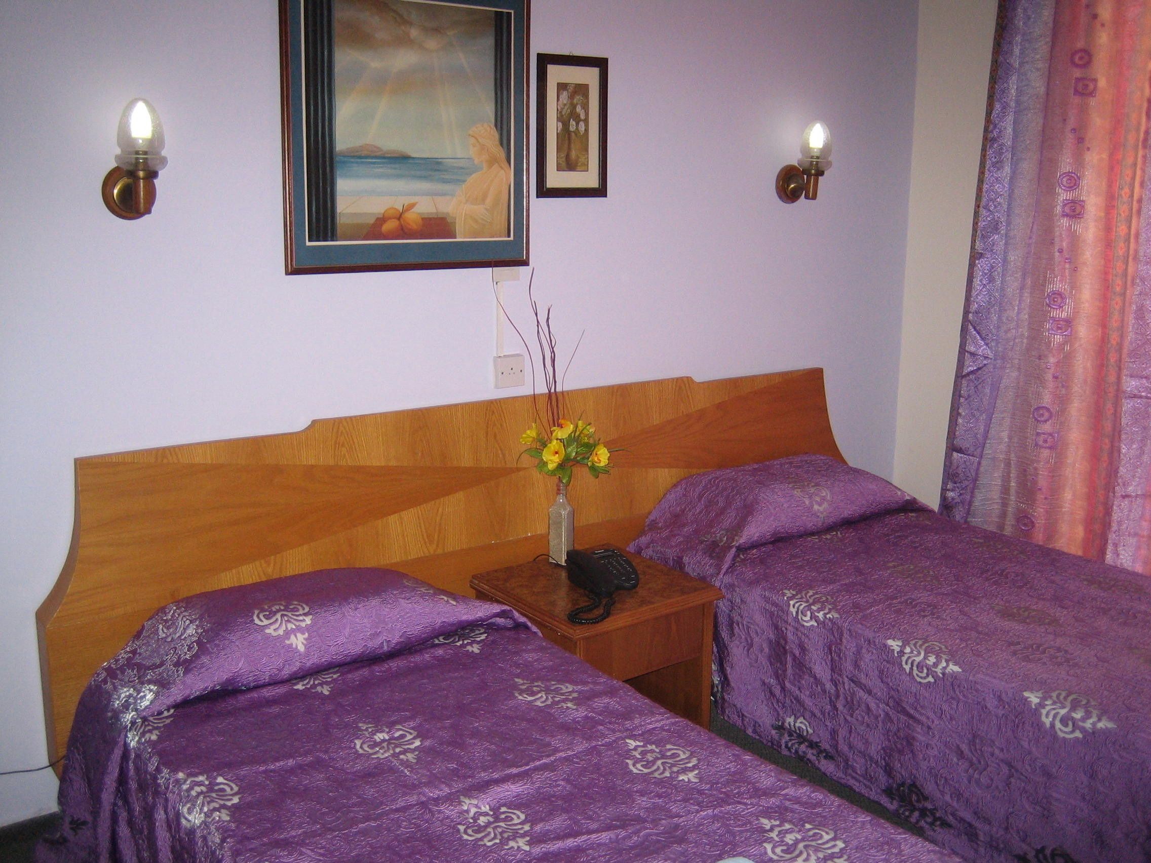 Photo - Onisillos Hotel