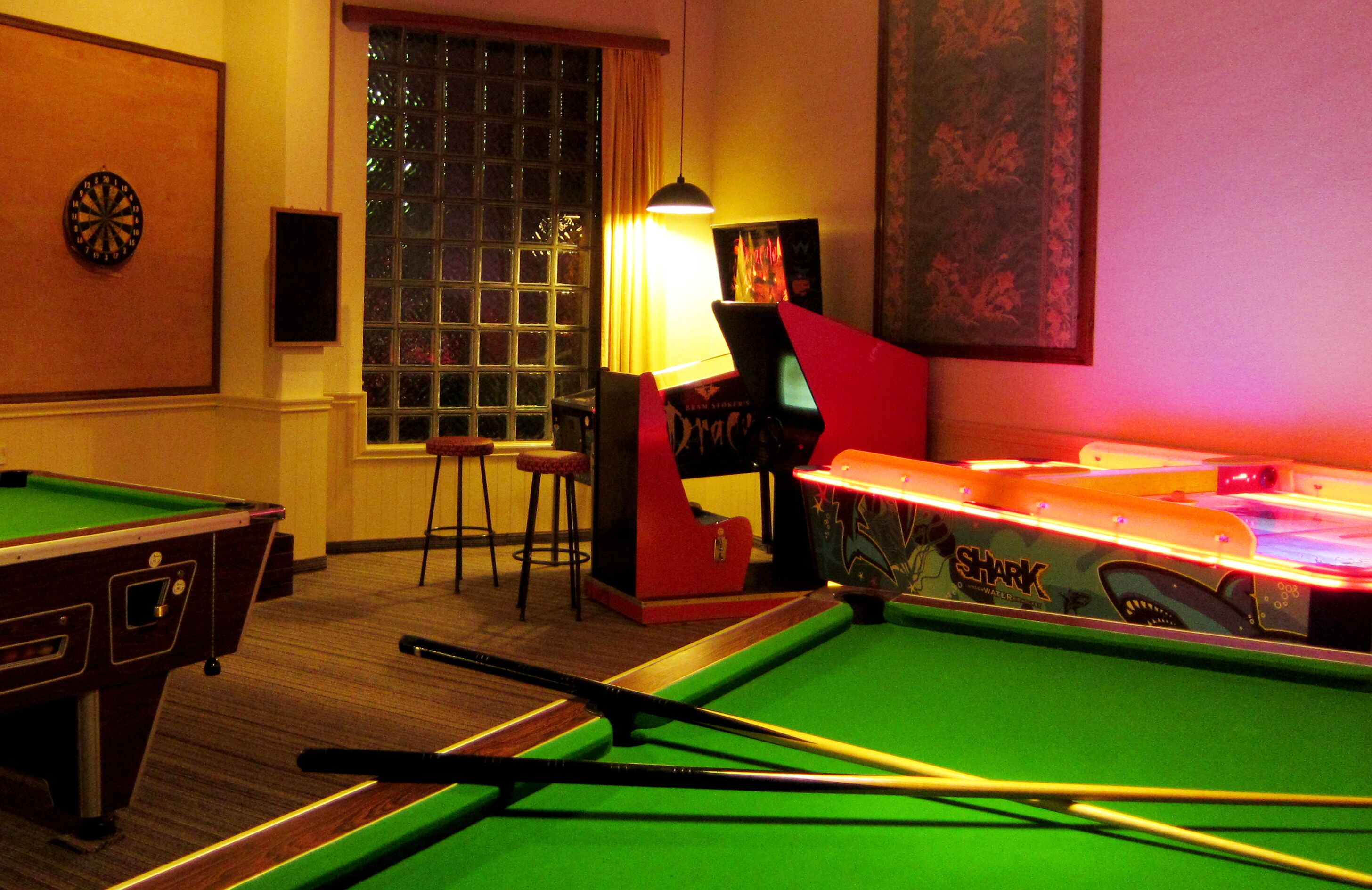 billiards