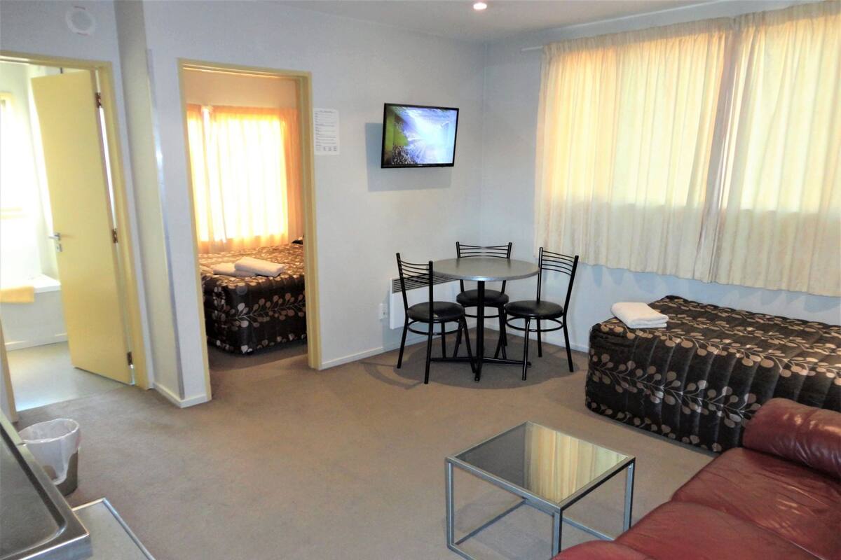 Premium bedding, individually furnished, blackout drapes, soundproofing