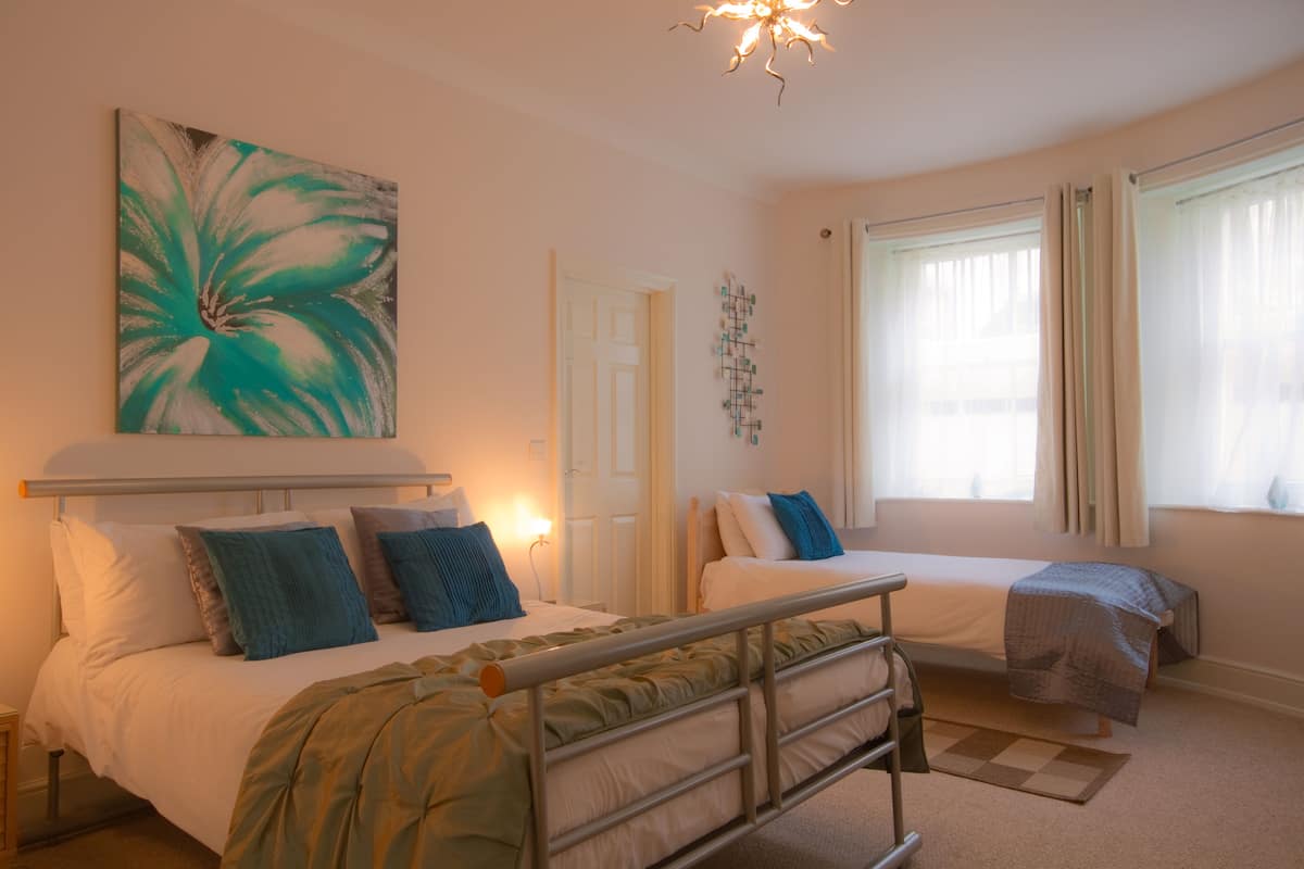 Family Room, Ensuite