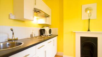 Family Suite (2+3) | Private kitchen | Coffee/tea maker