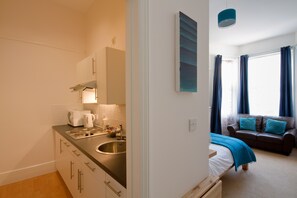 Suite | Private kitchenette