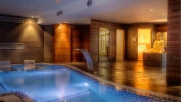 Piscine couverte