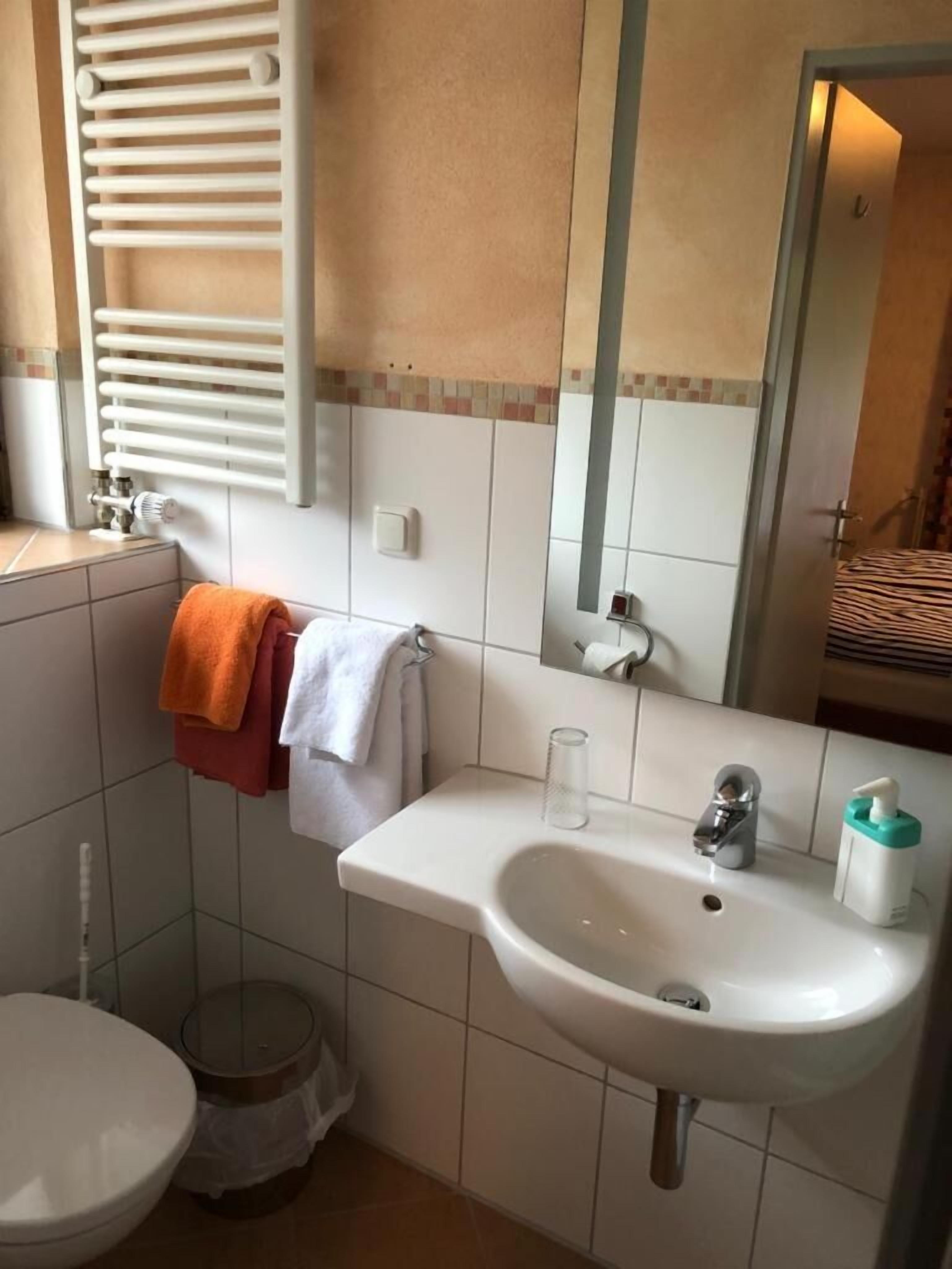 standard double room, 1 bedroom | bathroom | shower, hair dryer, towels