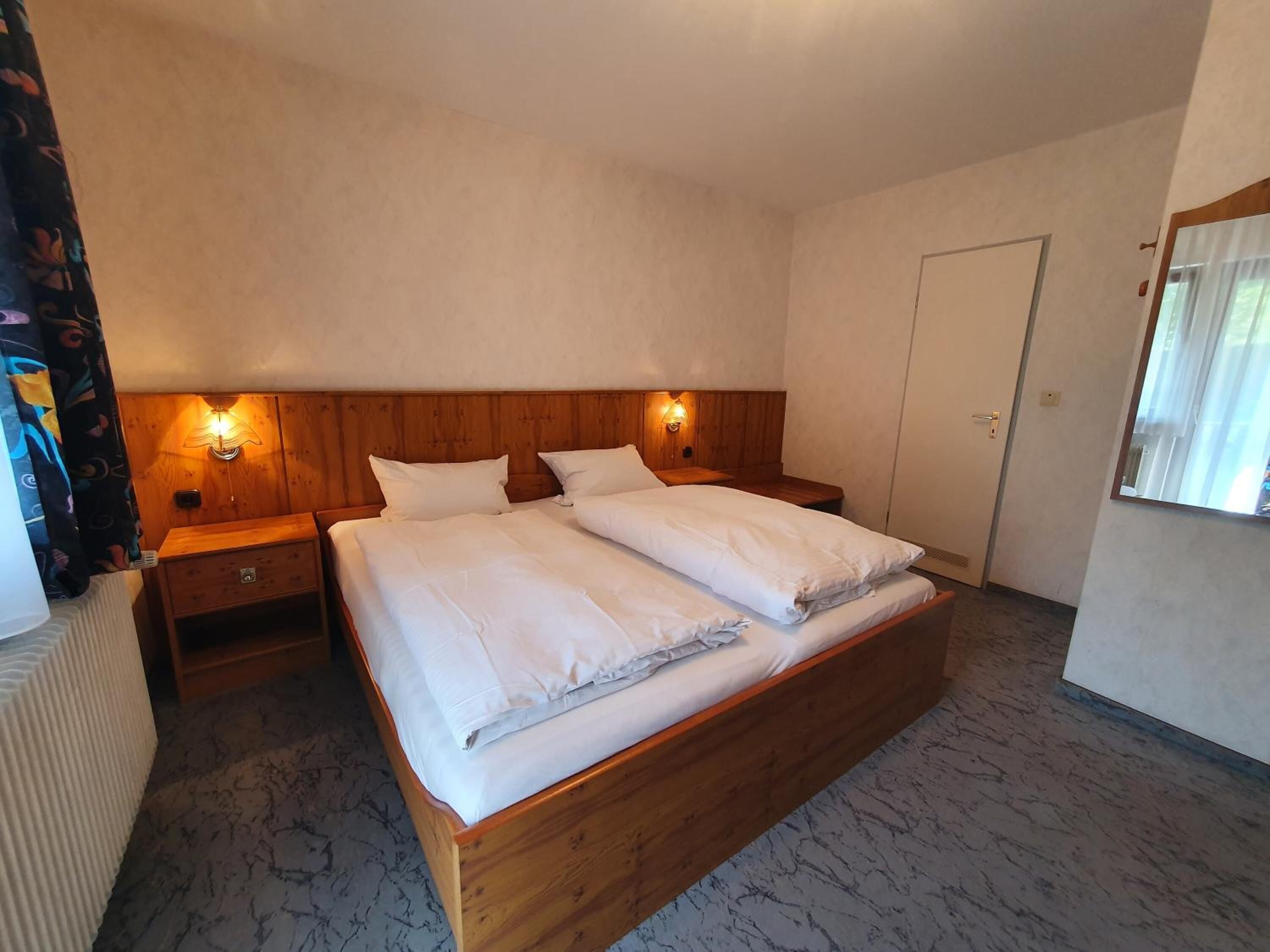 standard double room, 1 bedroom | 1 bedroom, individually decorated, individually furnished, desk