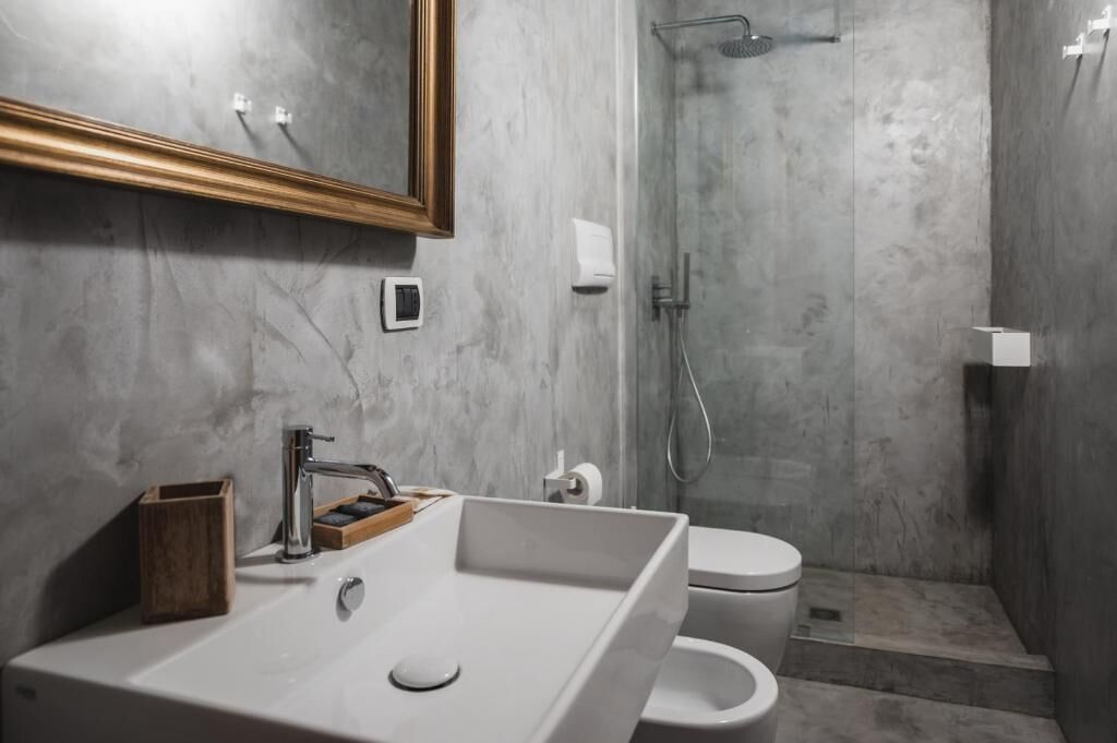 Suite, vistas al jardín | Baño