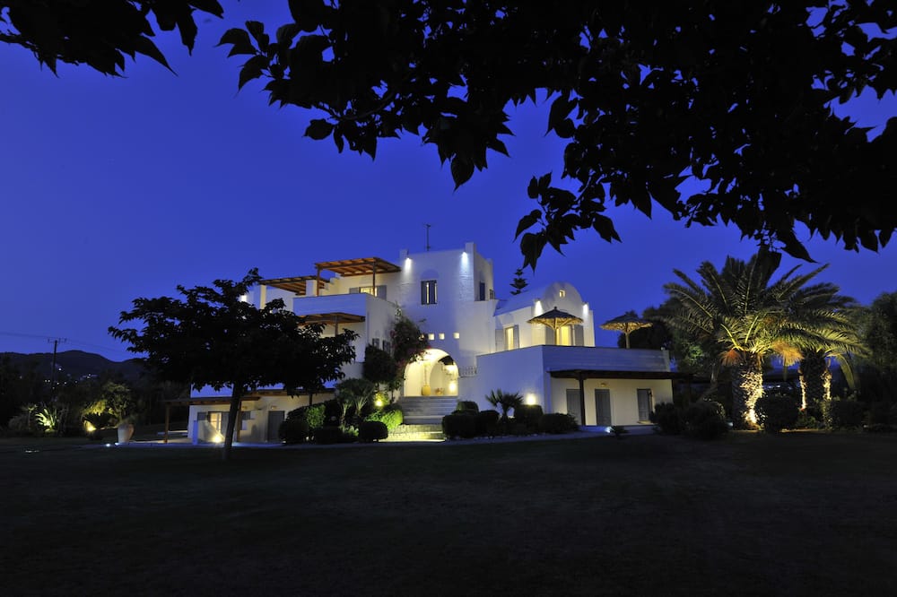 Ammos Naxos