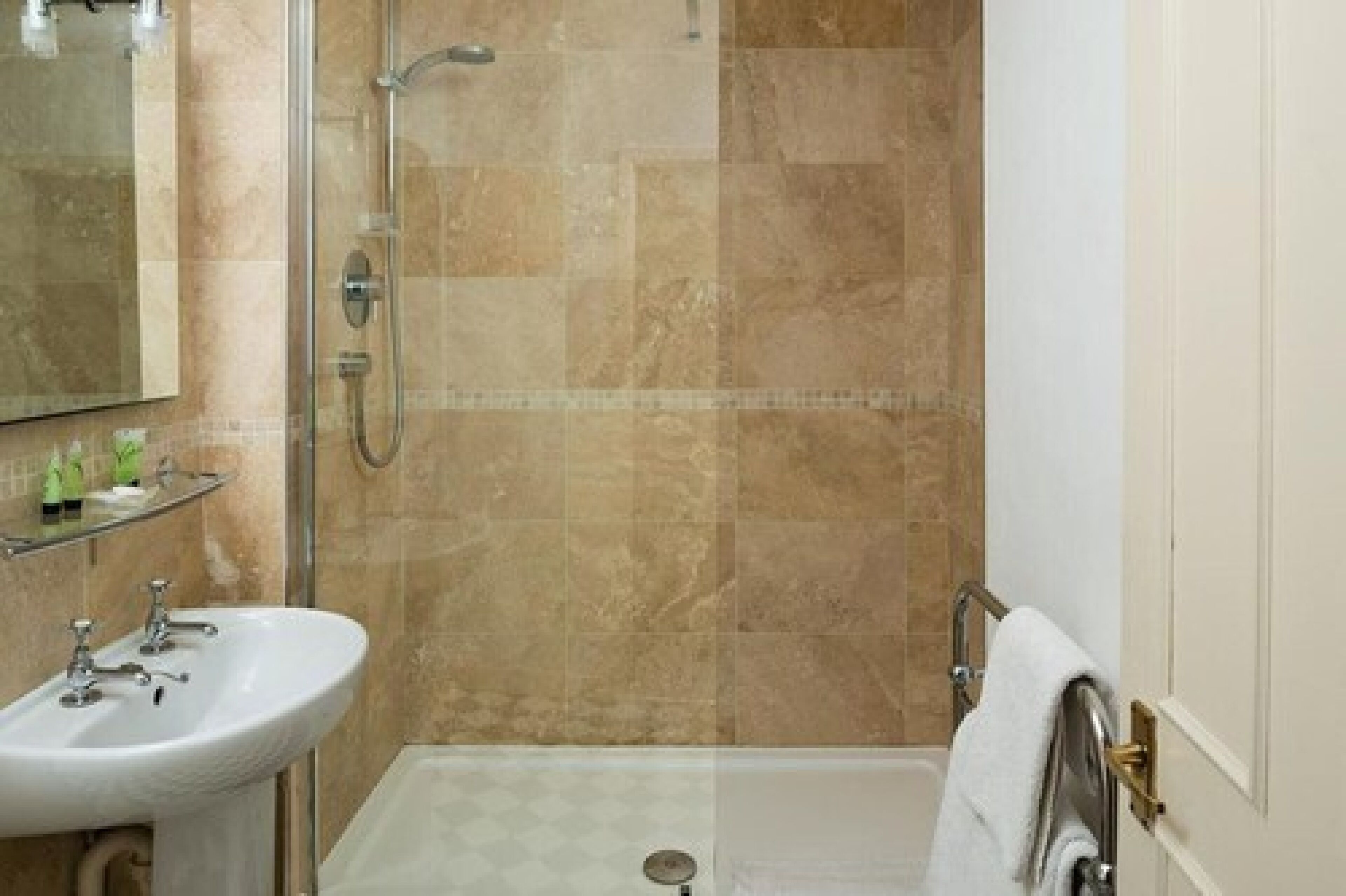 Photo - Marlborough Arms