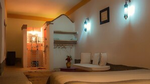 Double Room | Soundproofing, bed sheets - Sel D'ailleurs (Ouirgane)