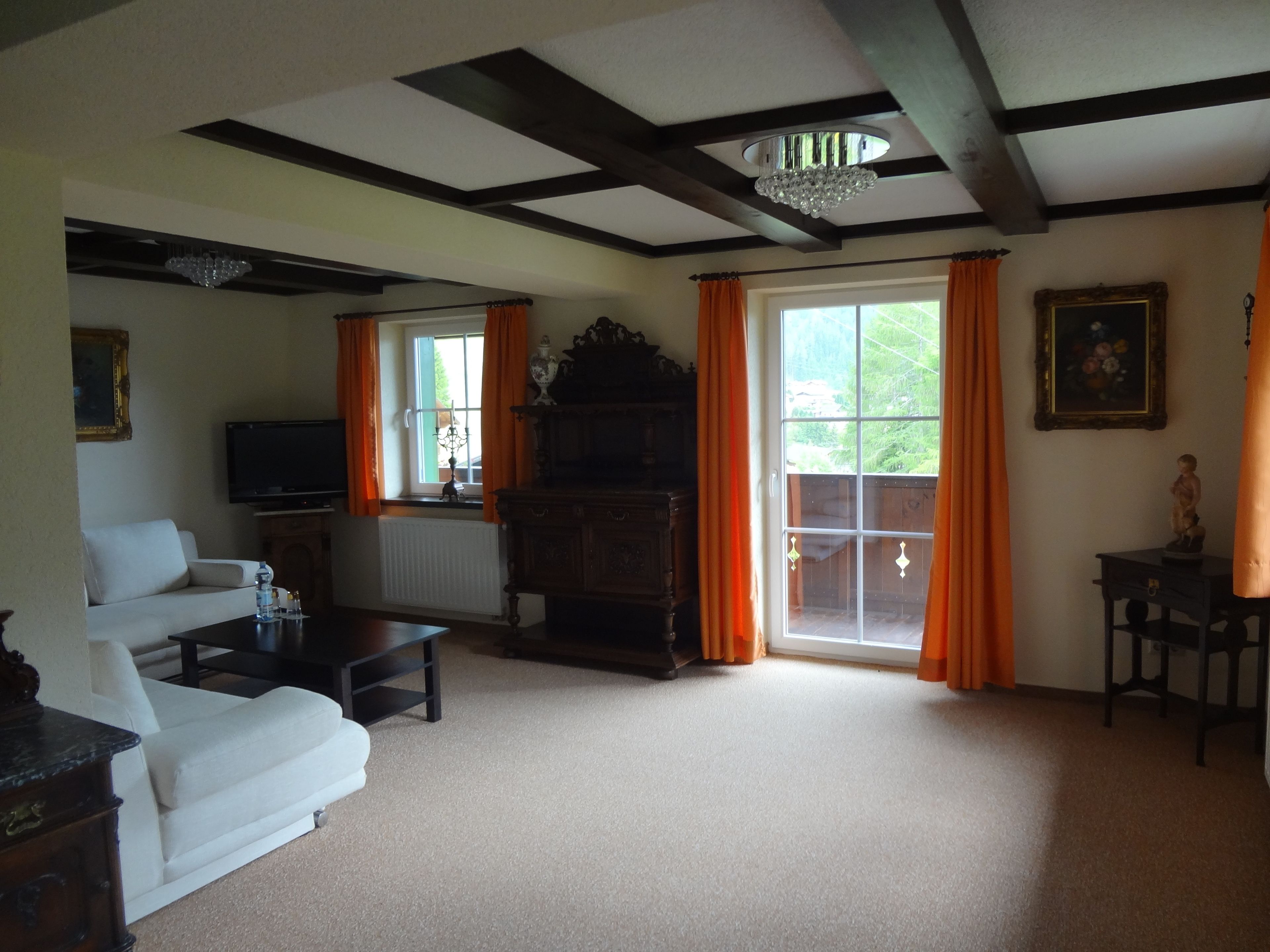 suite, balcony (glockner) | premium bedding, pillow-top beds, in-room safe, individually decorated