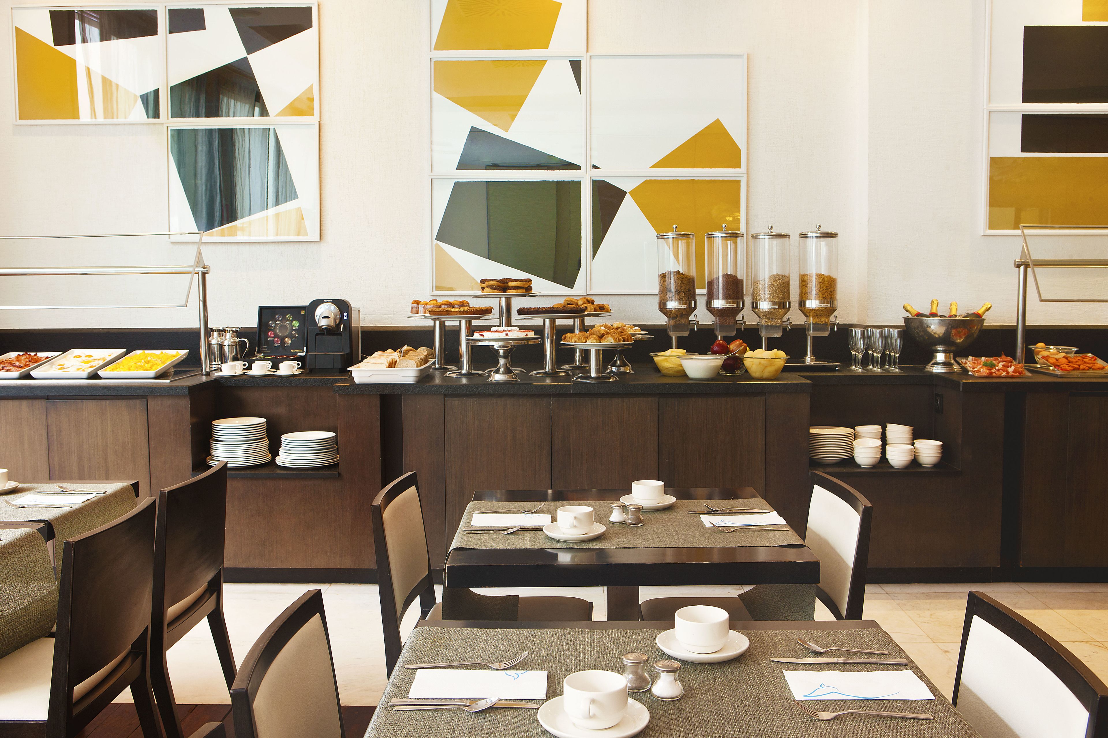 daily buffet breakfast (eur 16 per person)