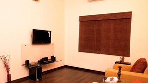 Apartamento, 3 habitaciones | Sala de estar