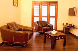 Apartment, 3 Bedrooms | Living room - Perfect Haven @ OMR (Chennai)