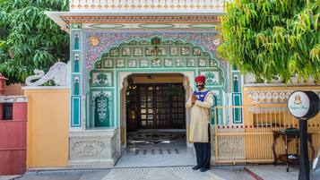 Entrada de la propiedad