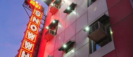 Front of property - evening/night