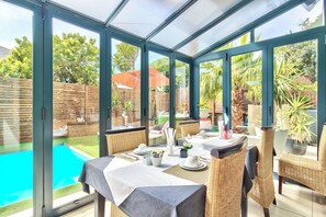 Restaurant - The One 8 Hotel (Cape Town)