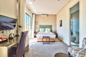 Biancheria da letto di alta qualità, minibar, una cassaforte in camera