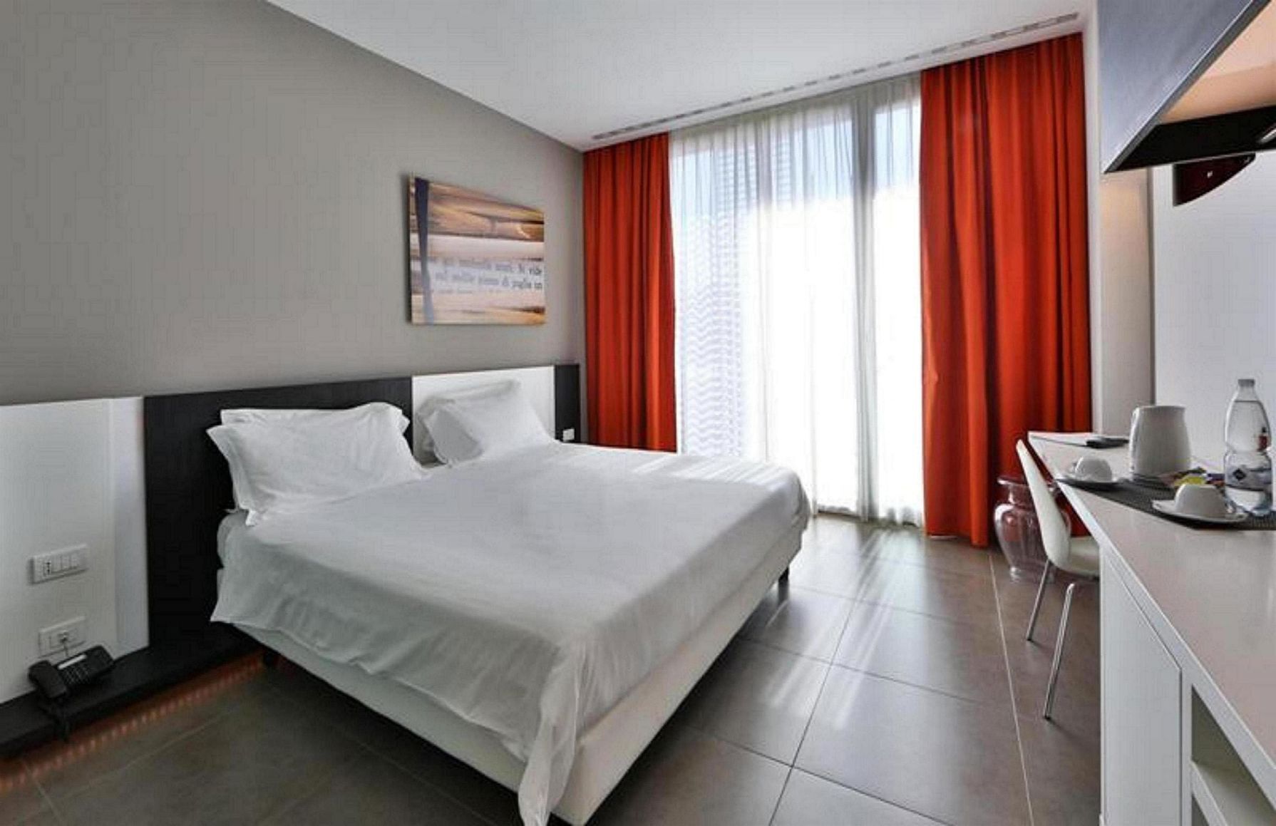 Literie de qualité supérieure, couette en duvet d'oie, minibar