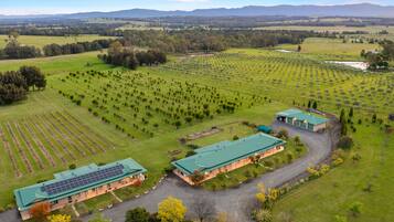 Mặt tiền nơi lưu trú