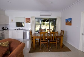 Interior - Talga Estate (Lovedale)