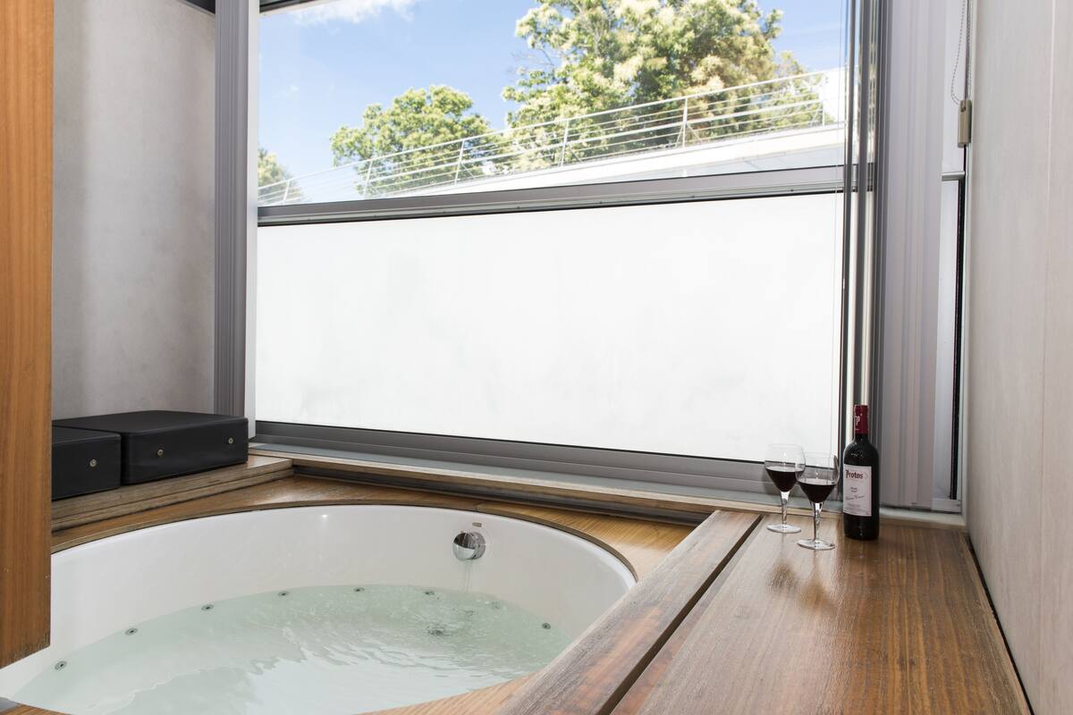 Bồn tắm spa riêng