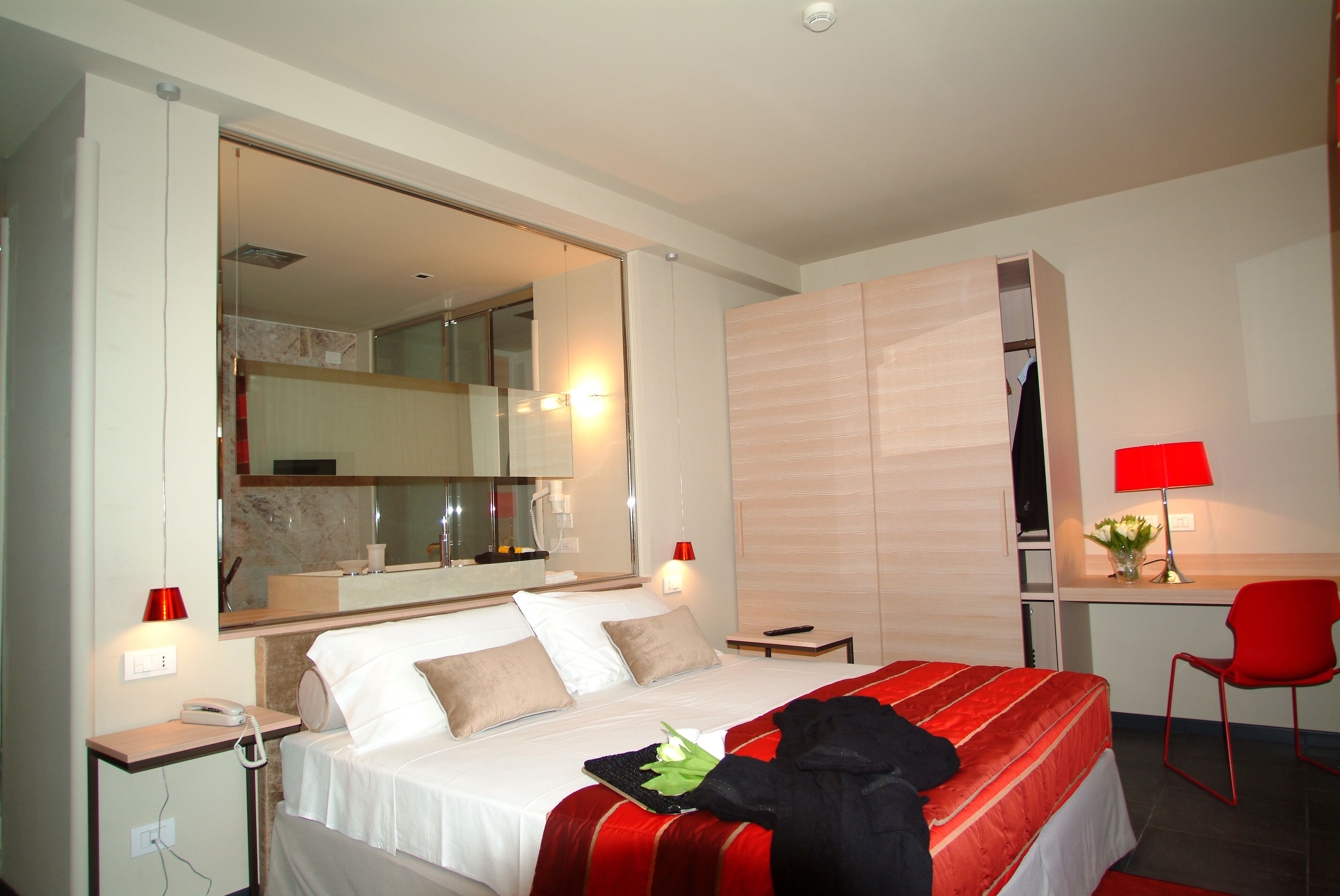 standard double or twin room | frette italian sheets, down duvets, select comfort beds, minibar