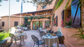 Courtyard