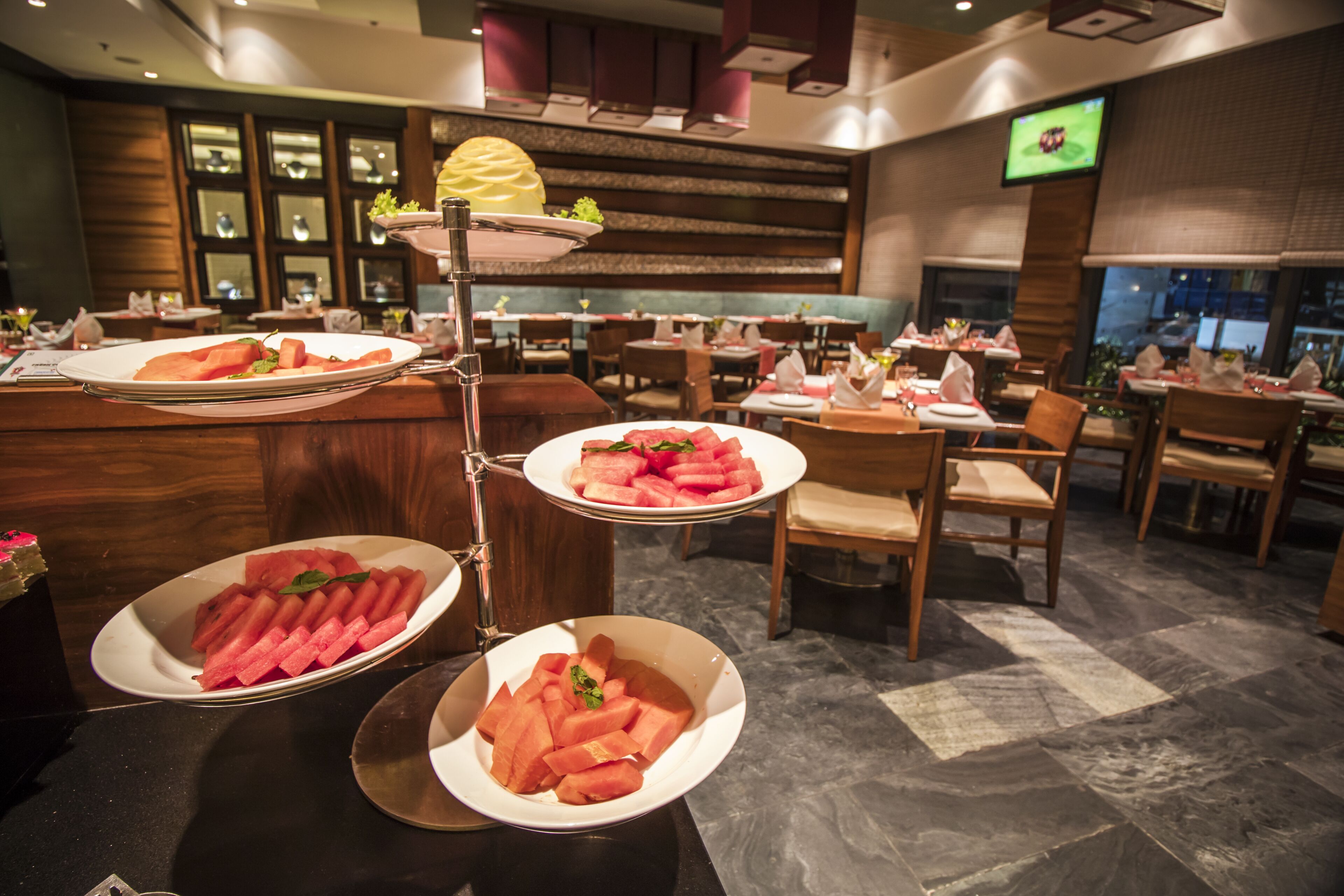 Breakfast (INR 350 per person)