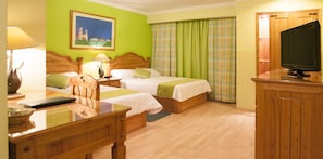 Down comforters, minibar, in-room safe, desk - Hotel Las Margaritas (Asunción)