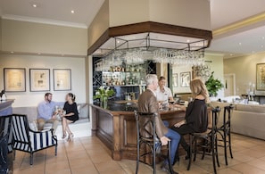Bar (en el alojamiento)