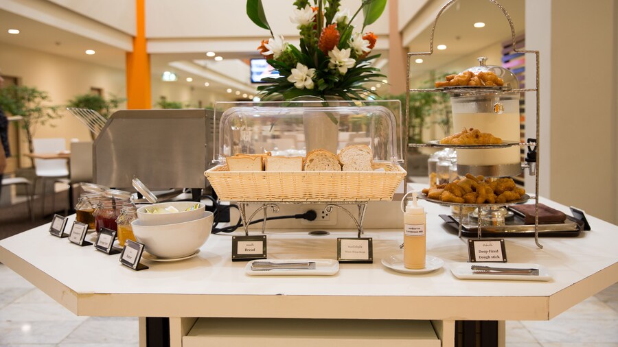 Imm Hotel Thaphae Chiang Mai