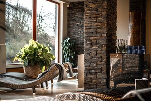 Sauna, hot tub, steam room, body treatments, aromatherapy - Volcano Spa Hotel (Prague)