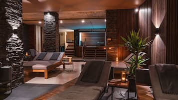 Sauna, hot tub, steam room, body treatments, aromatherapy