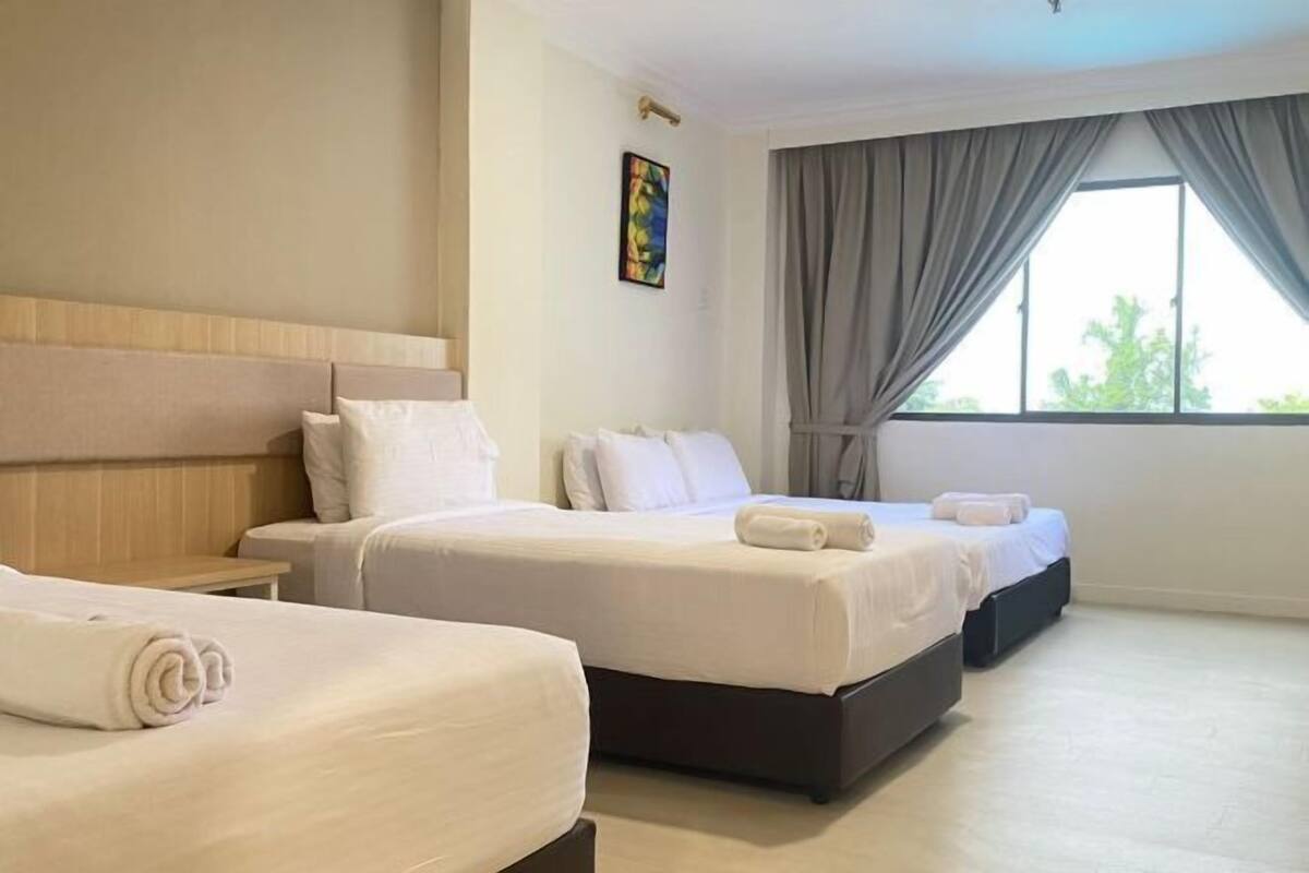 Premium bedding, Select Comfort beds, minibar, in-room safe