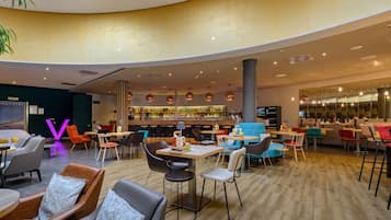 Bar (in der Unterkunft)