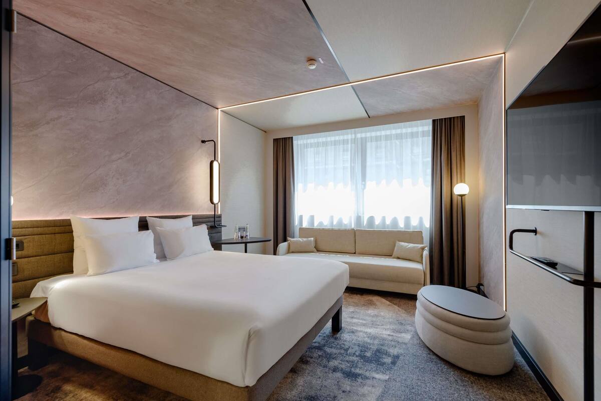 superior room, 1 double bed with sofa bed | 1 bedroom, premium bedding, free minibar, in-room safe