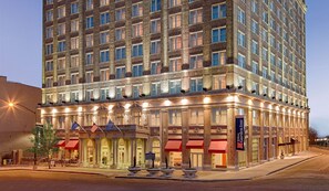 Exterior - Hilton Garden Inn Jackson Downtown (Jackson)